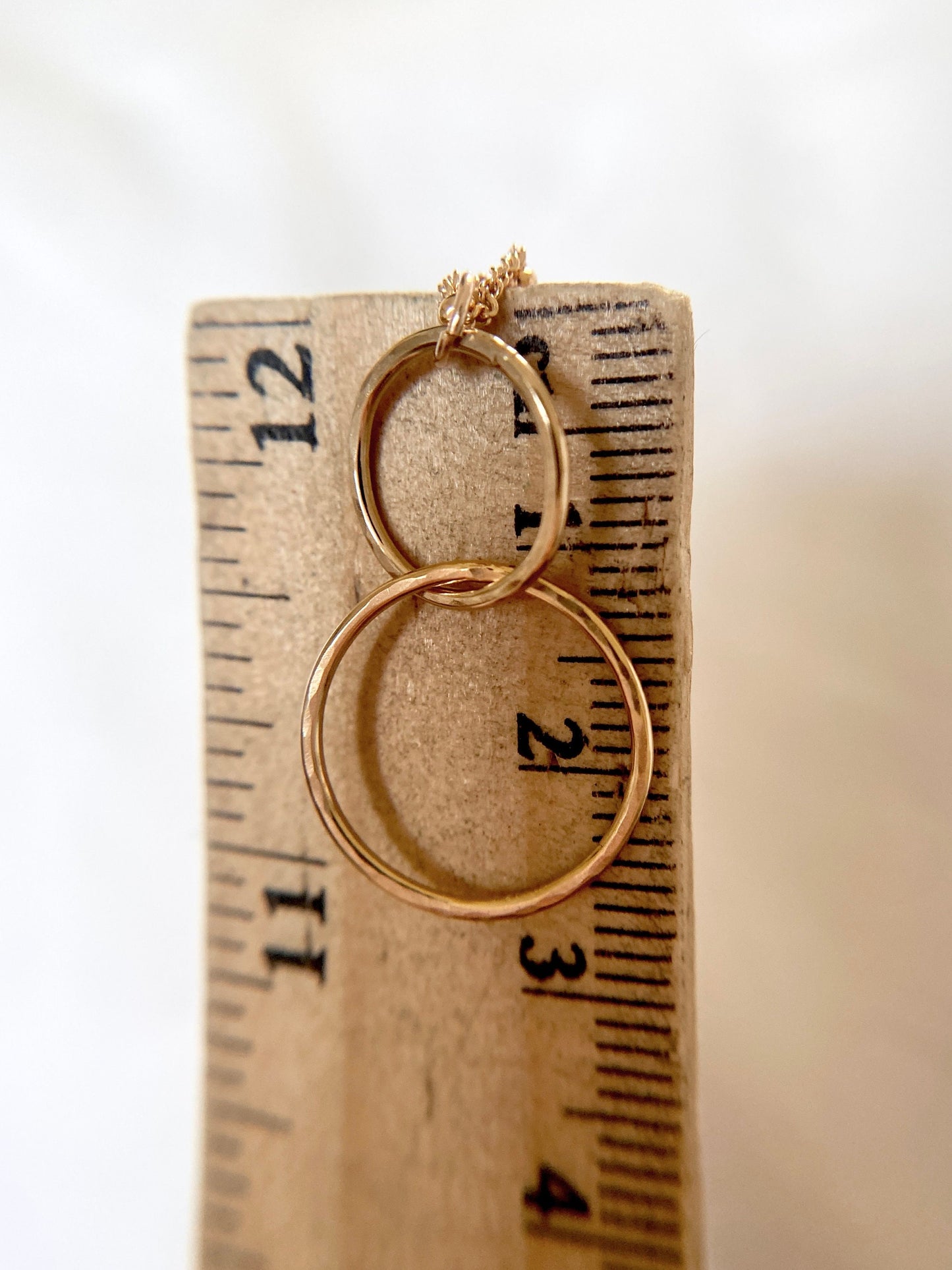 Gold Filled Circles Pendant Necklace