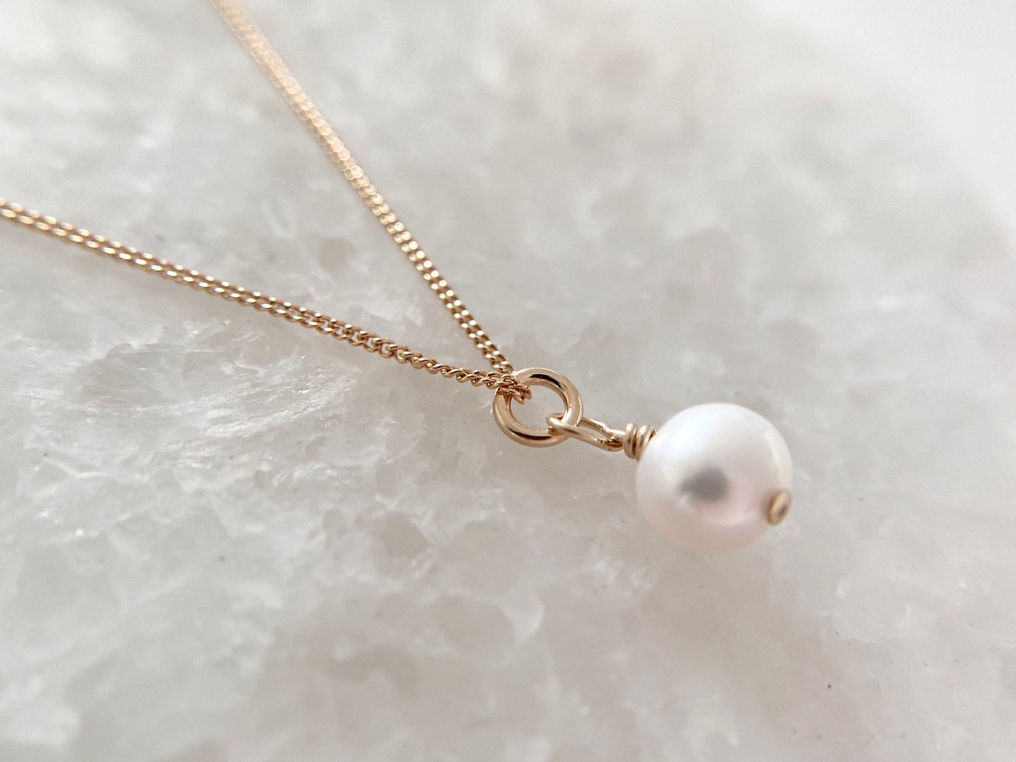 Gold Filled Pearl Pendant Necklace