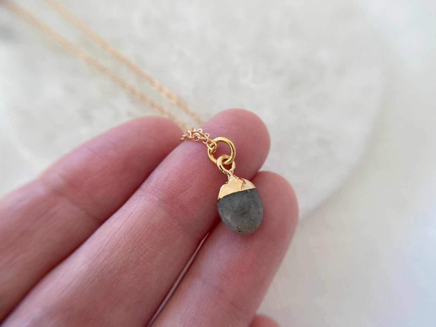 Gold Plated Labradorite Oval Pendant Necklace