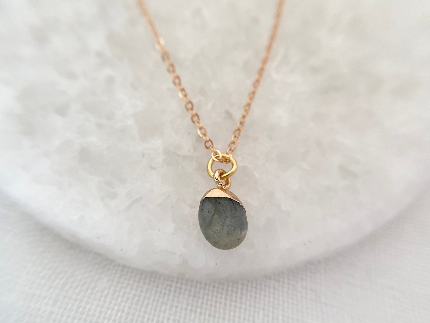 Gold Plated Labradorite Oval Pendant Necklace
