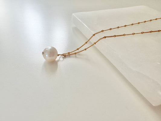 Freshwater Pearl Gold Filled Pendant Necklace on Satellite Chain